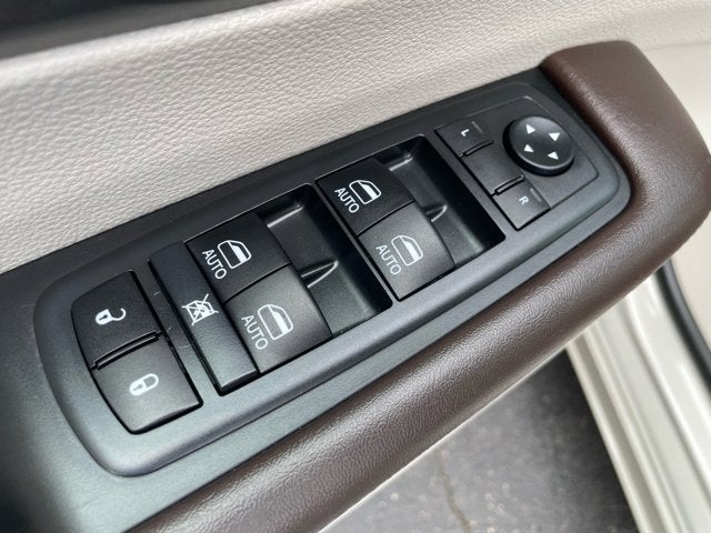 2019 Chrysler Pacifica Touring L Plus