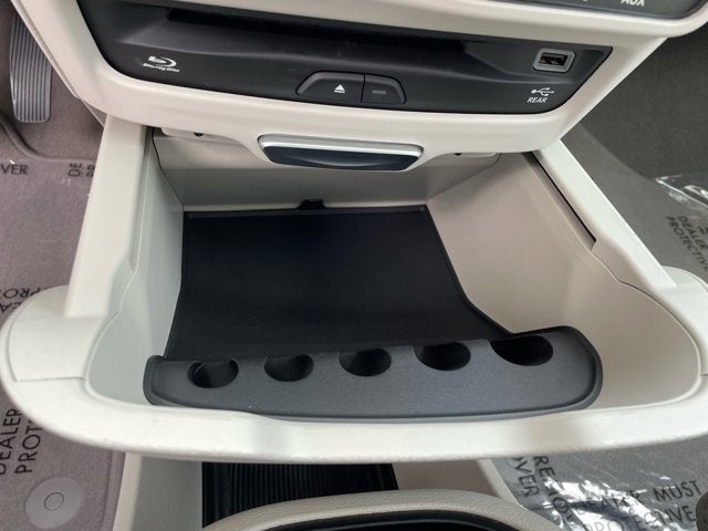 2019 Chrysler Pacifica Touring L Plus