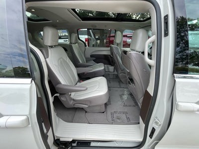2019 Chrysler Pacifica Touring L Plus
