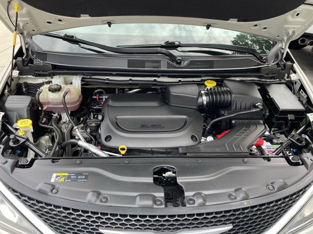 2019 Chrysler Pacifica Touring L Plus