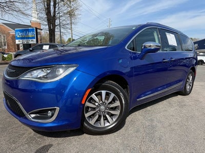 2020 Chrysler Pacifica Hybrid Limited