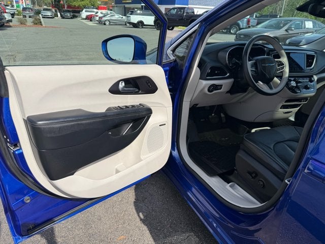 2020 Chrysler Pacifica Hybrid Limited