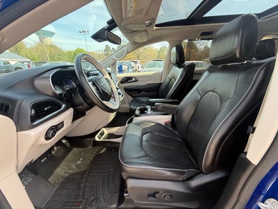 2020 Chrysler Pacifica Hybrid Limited