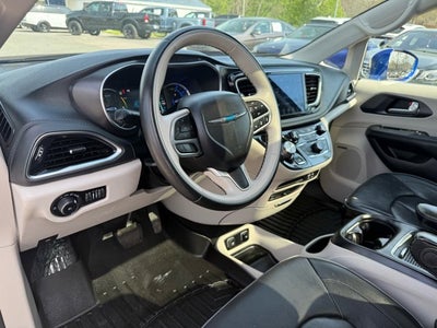 2020 Chrysler Pacifica Hybrid Limited