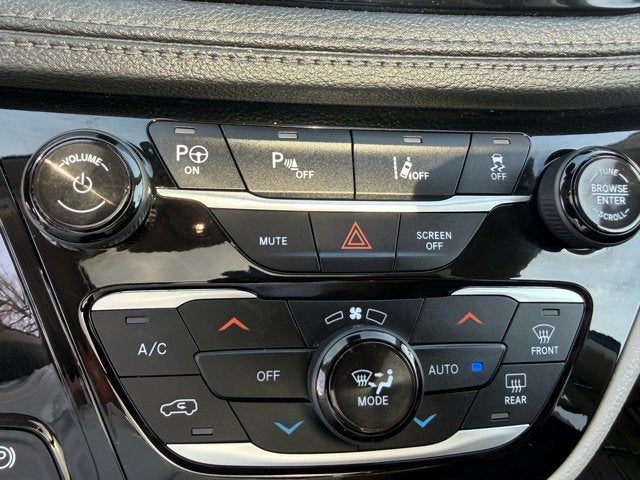 2020 Chrysler Pacifica Hybrid Limited