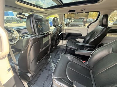 2020 Chrysler Pacifica Hybrid Limited