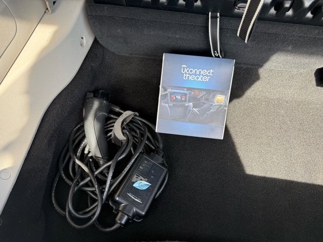 2020 Chrysler Pacifica Hybrid Limited