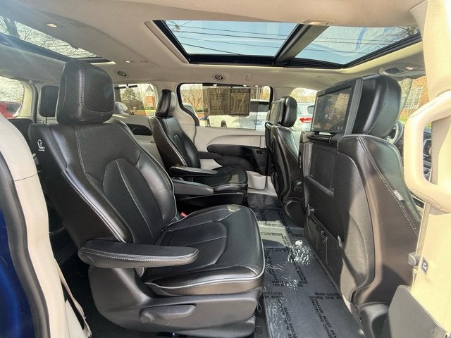 2020 Chrysler Pacifica Hybrid Limited