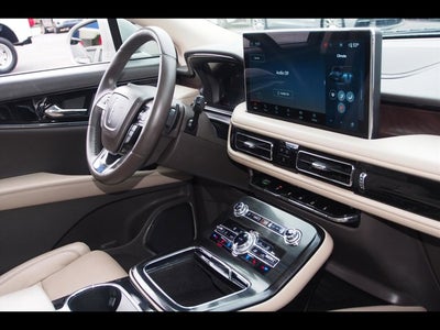 2021 Lincoln Nautilus Reserve