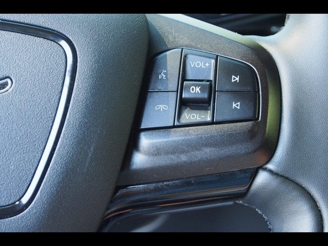 2022 Ford Mustang Mach-E Select