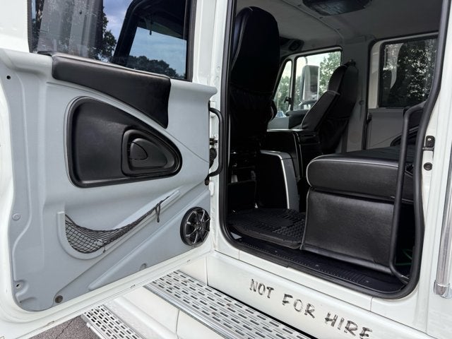 2008 International RXT Crew Cab