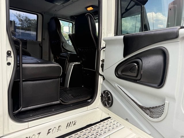 2008 International RXT Crew Cab