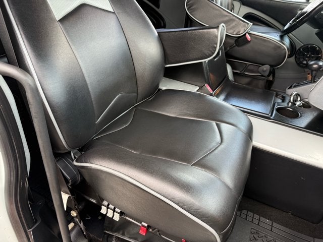 2008 International RXT Crew Cab