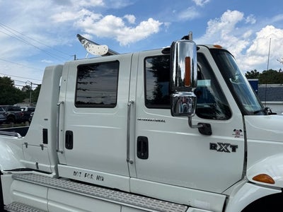 2008 International RXT Crew Cab