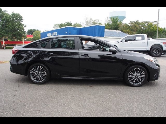 2022 Kia Forte GT-Line