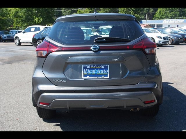 2021 Nissan Kicks S