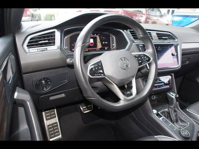 2022 Volkswagen Tiguan SEL R-Line