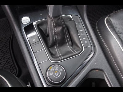 2022 Volkswagen Tiguan SEL R-Line