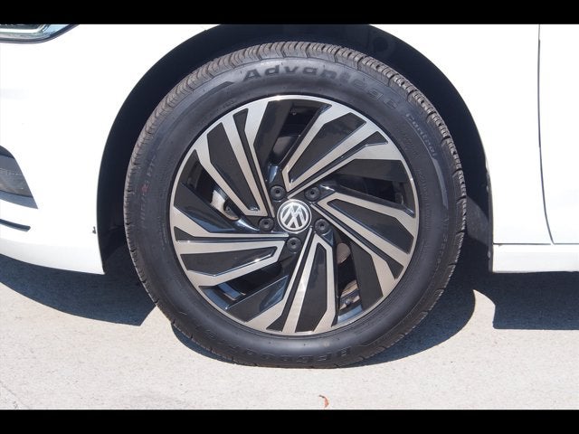 2019 Volkswagen Jetta SEL Premium