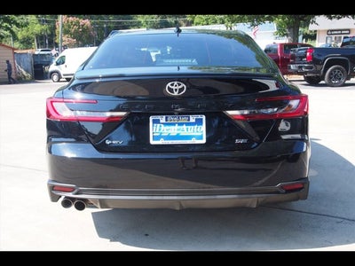 2025 Toyota Camry SE