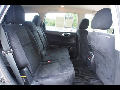 2015 Nissan Pathfinder SV