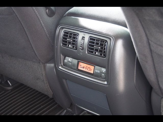 2015 Nissan Pathfinder SV