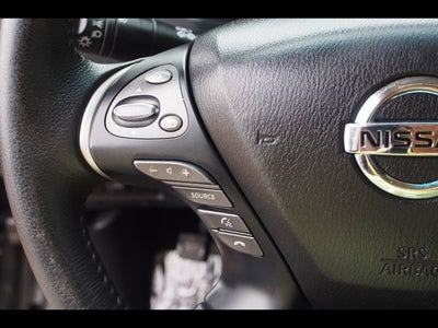2015 Nissan Pathfinder SV