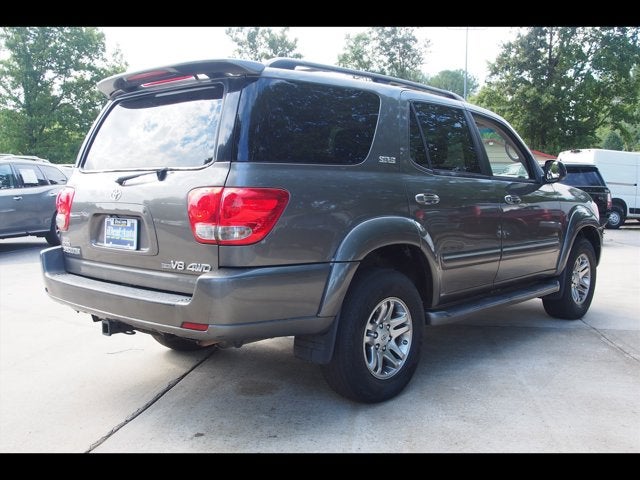 2005 Toyota Sequoia SR5