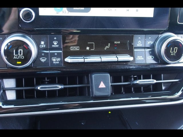 2025 Toyota Highlander Hybrid XLE