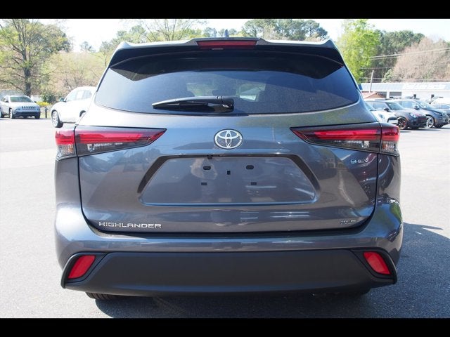 2025 Toyota Highlander Hybrid XLE