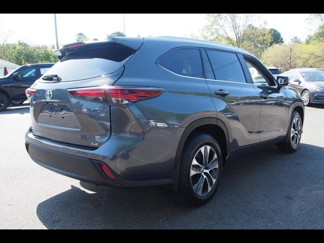 2025 Toyota Highlander Hybrid XLE