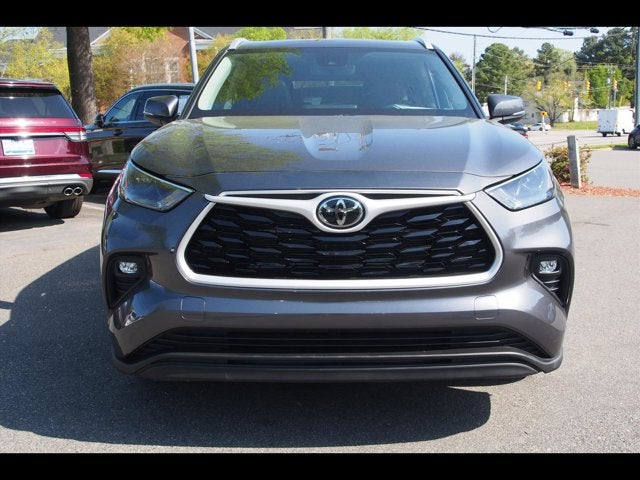 2025 Toyota Highlander Hybrid XLE