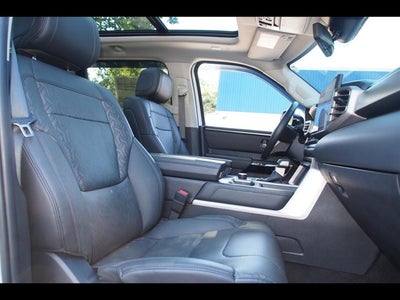 2022 Toyota Tundra 4WD Limited