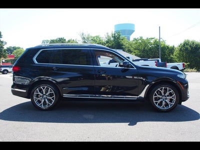 2022 BMW X7 xDrive40i