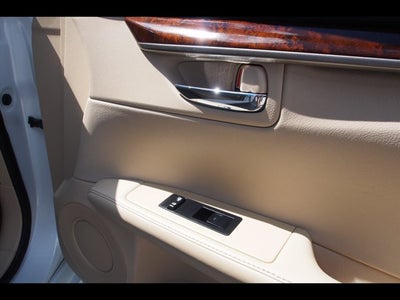 2013 Lexus ES 350 4dr Sdn