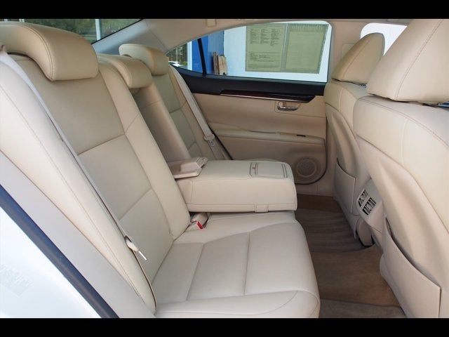2013 Lexus ES 350 4dr Sdn