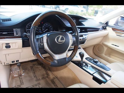 2013 Lexus ES 350 4dr Sdn