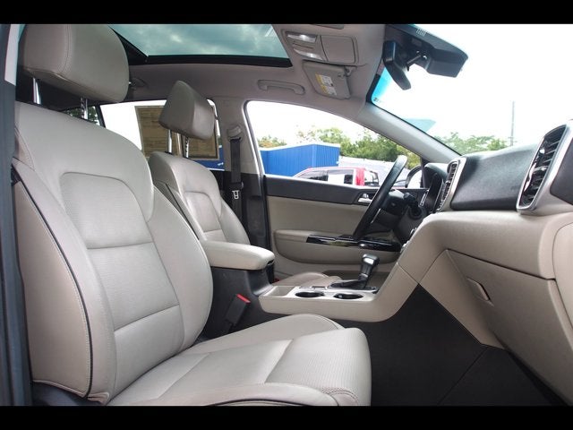 2022 Kia Sportage EX