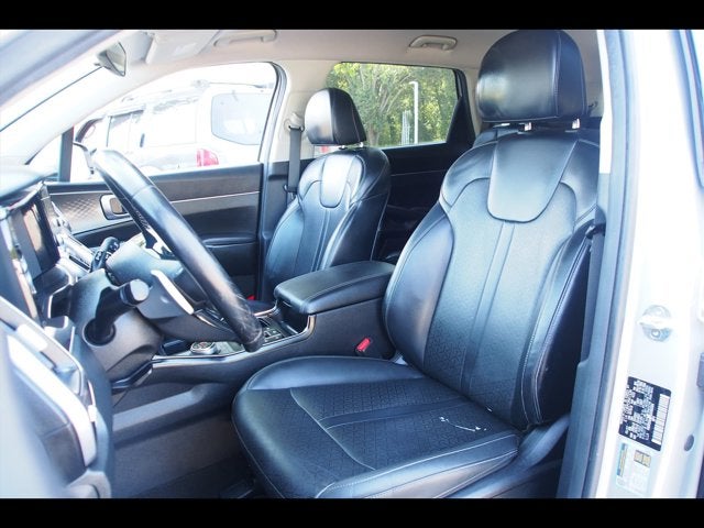 2022 Kia Sorento Hybrid S