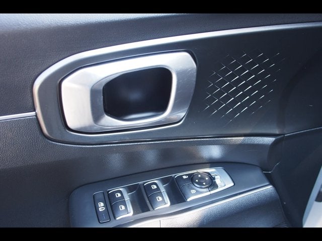2022 Kia Sorento Hybrid S