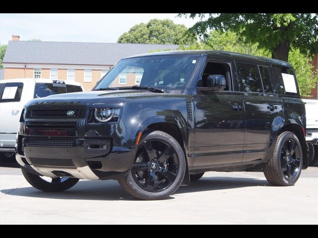 2024 Land Rover Defender V8