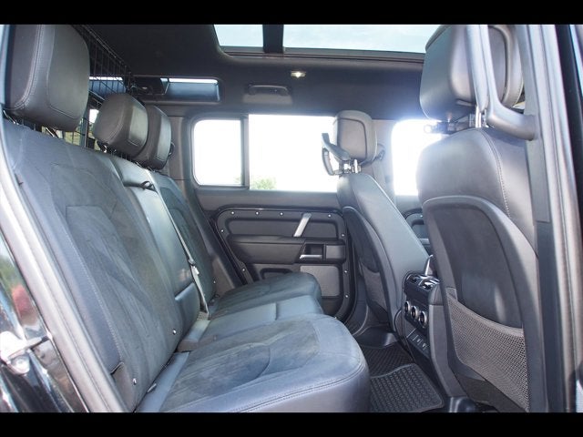 2024 Land Rover Defender V8