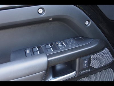2024 Land Rover Defender V8