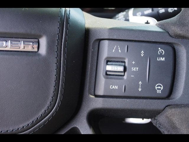2024 Land Rover Defender V8