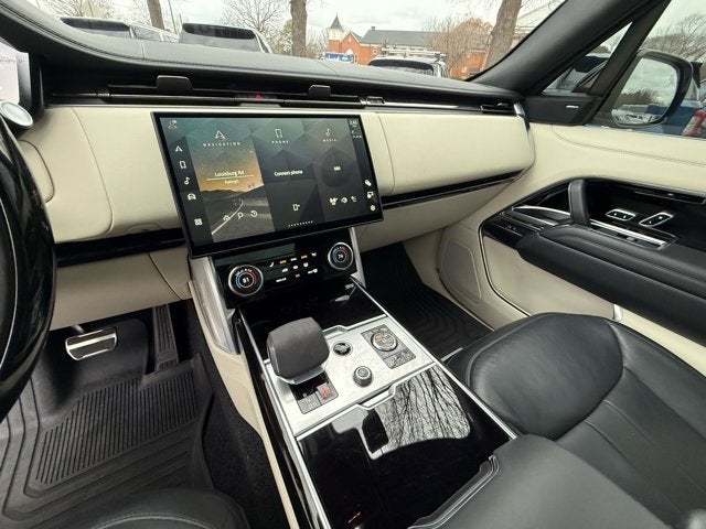 2023 Land Rover Range Rover SE