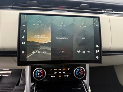 2023 Land Rover Range Rover SE