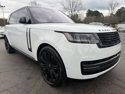 2023 Land Rover Range Rover SE