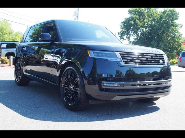 2025 Land Rover Range Rover SE