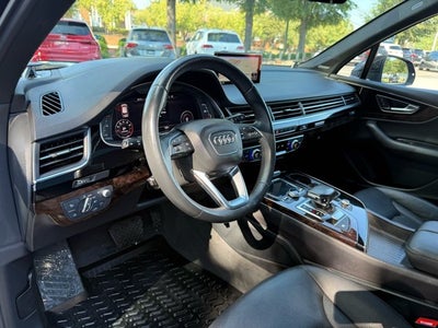 2019 Audi Q7 Prestige