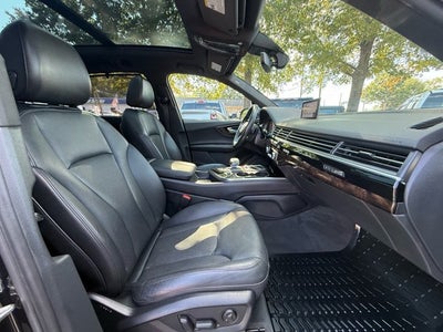 2019 Audi Q7 Prestige